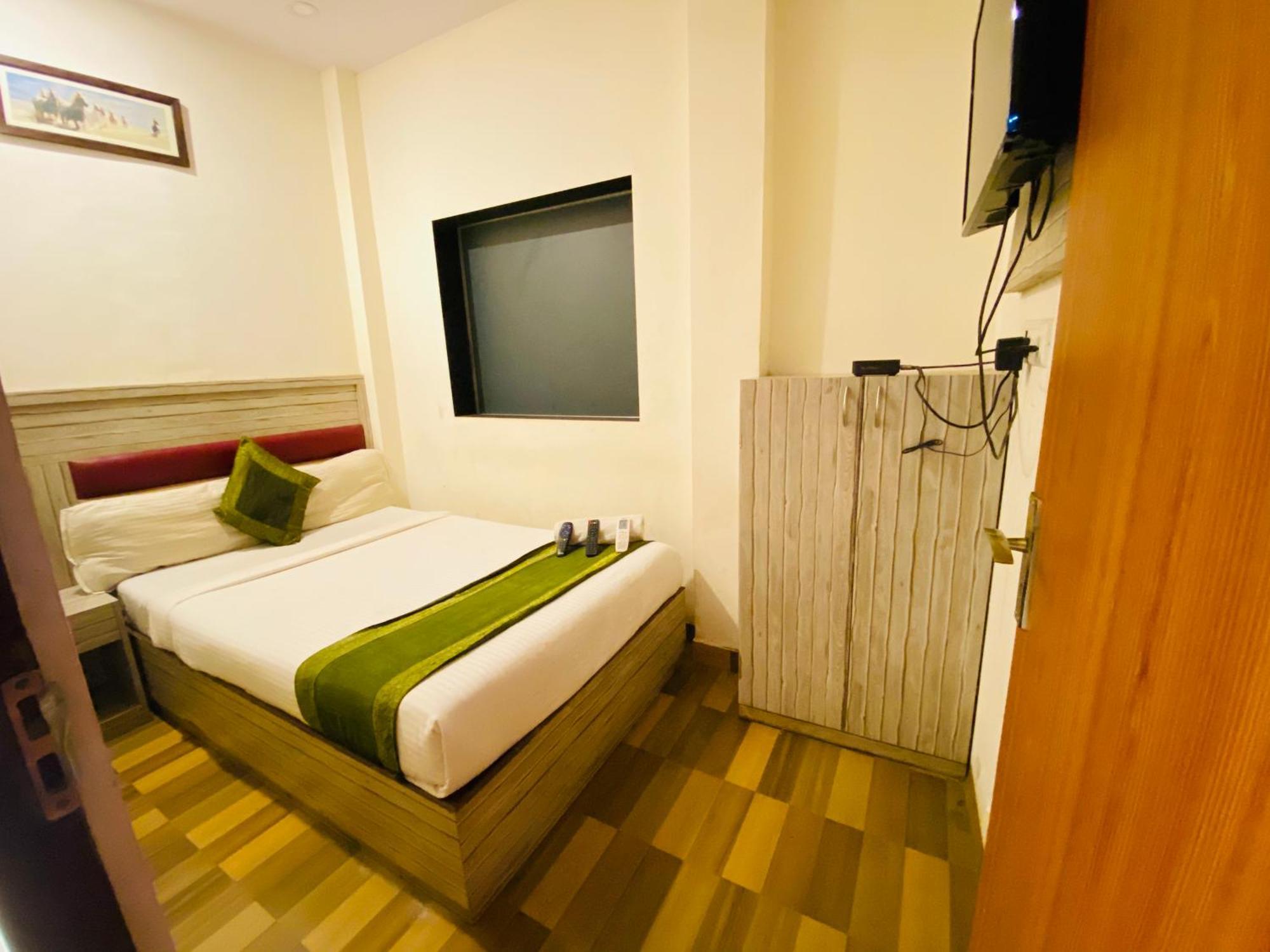 Airport Inn Residency Mumbai Exterior photo