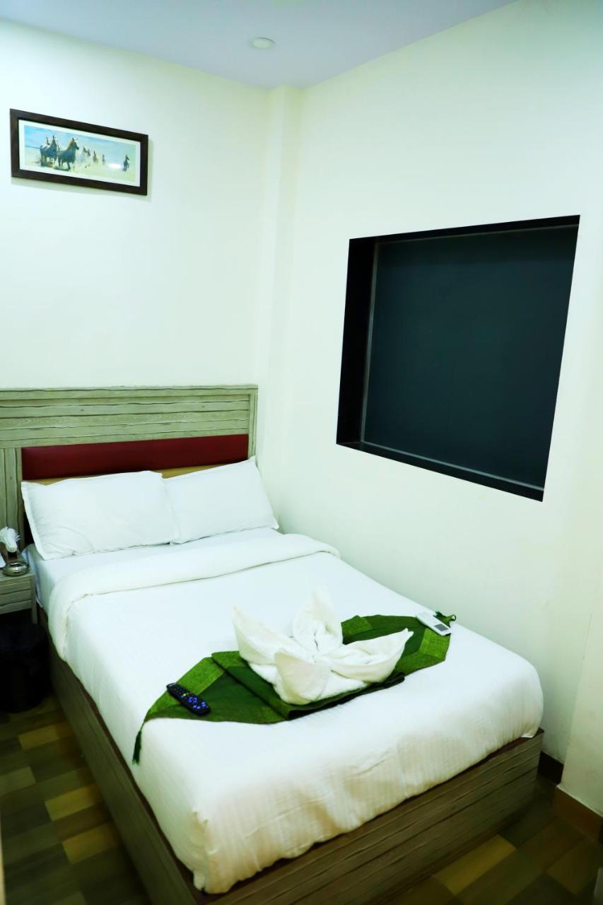 Airport Inn Residency Mumbai Exterior photo
